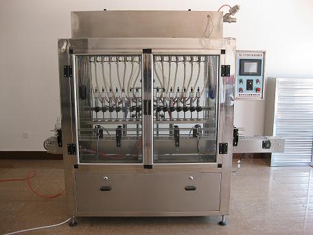 液體灌裝機